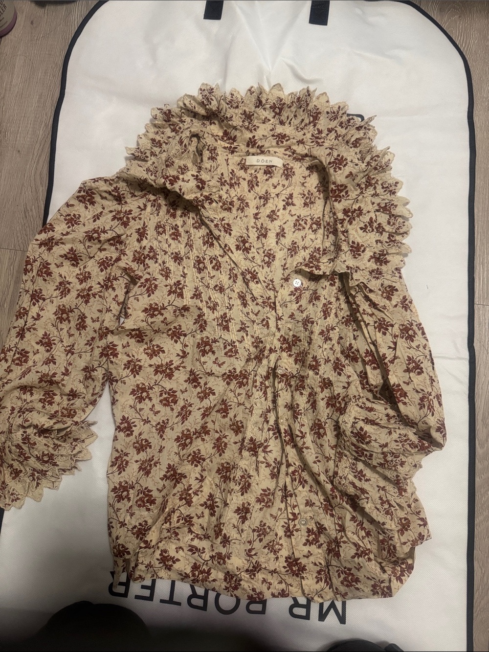 Doen Hickory Floral Ruffle Blouse - Picture 5 of 8